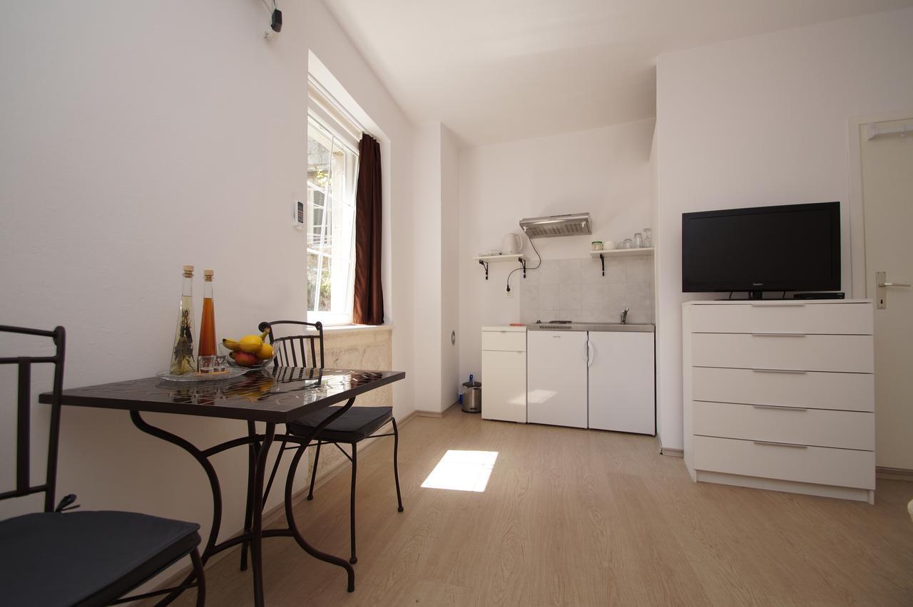 White House Apartments Korčula Екстериор снимка