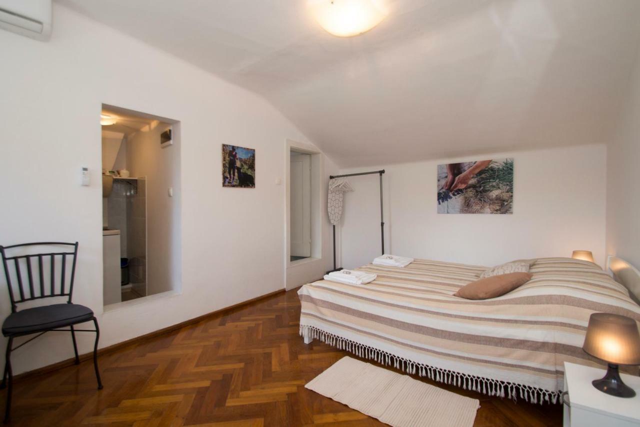 White House Apartments Korčula Екстериор снимка